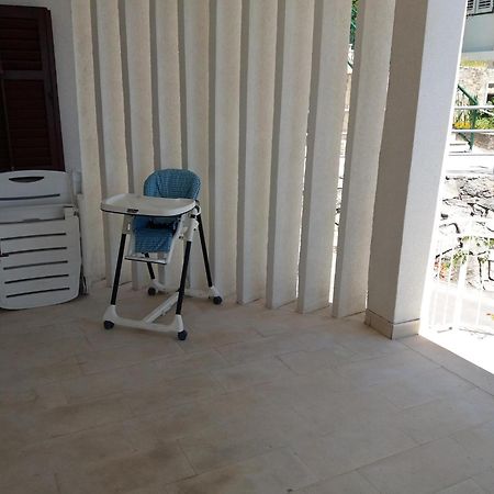 Apartments Jakovic Brela Bilik gambar