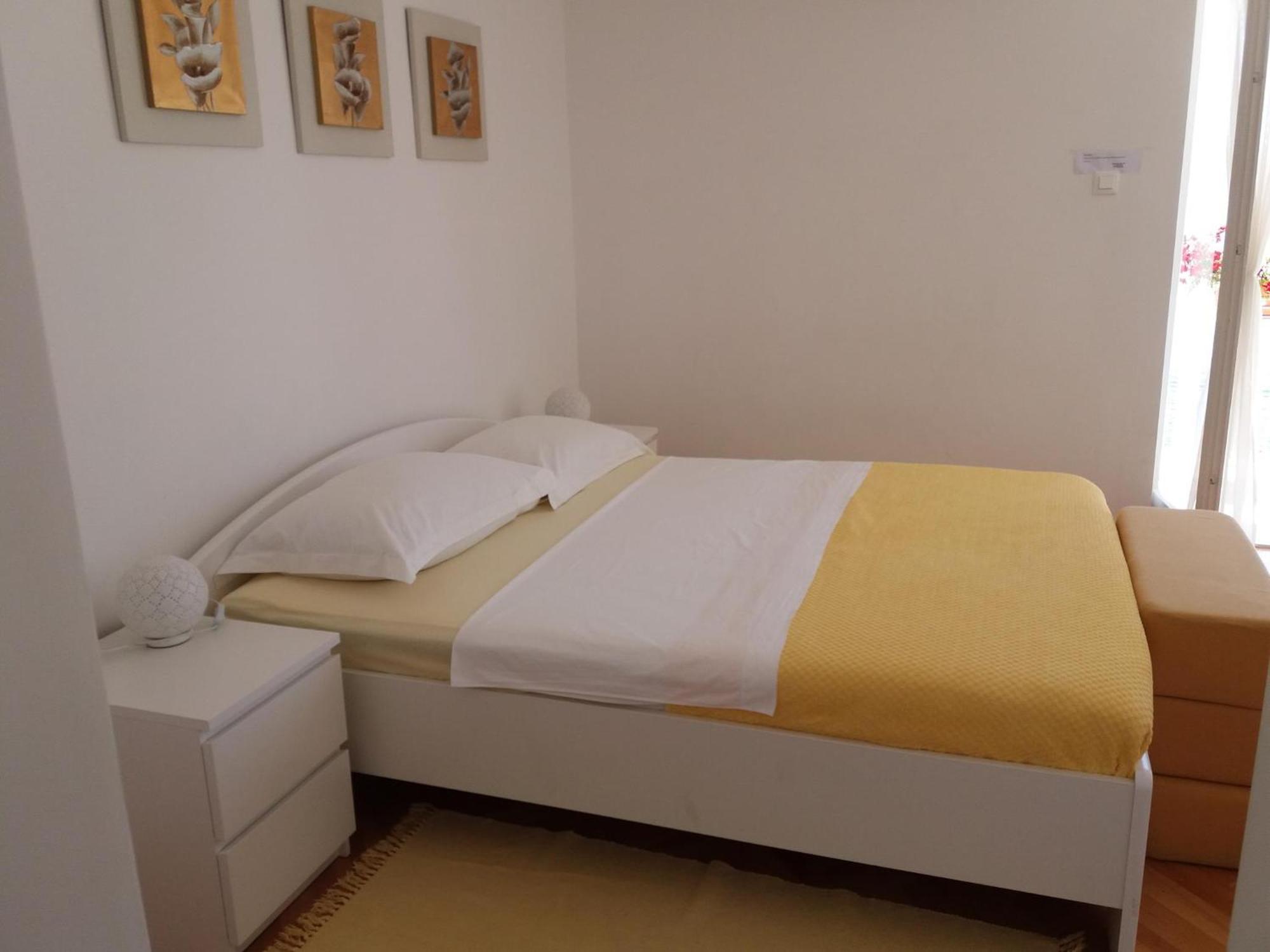 Apartments Jakovic Brela Bilik gambar