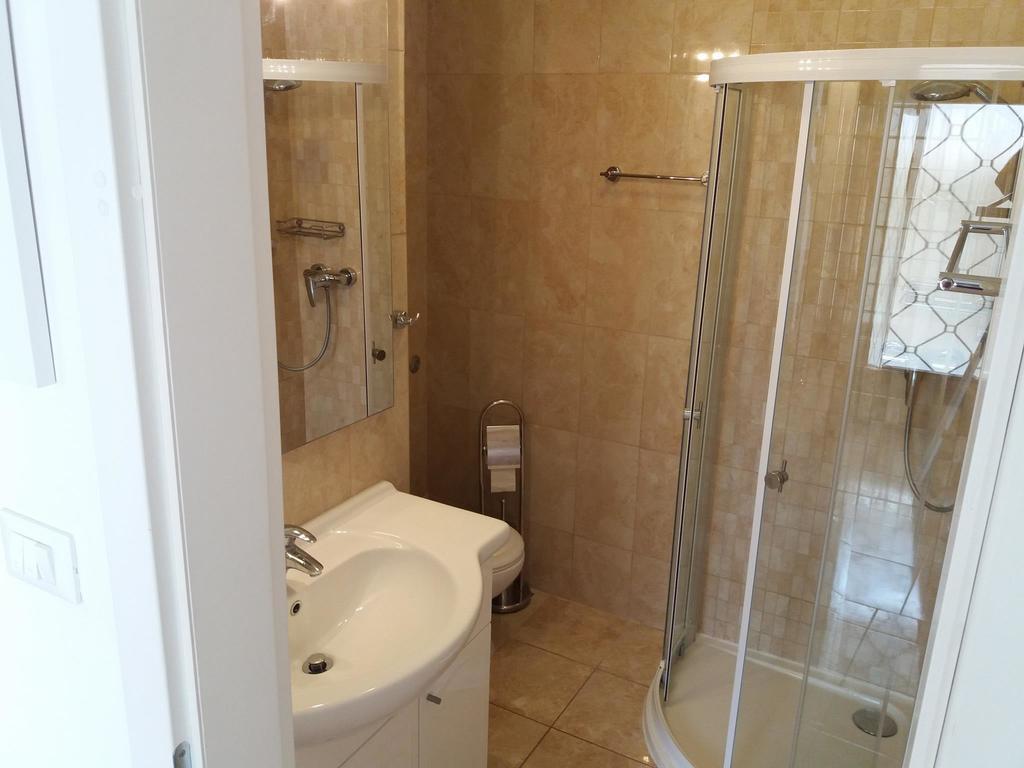 Apartments Jakovic Brela Luaran gambar