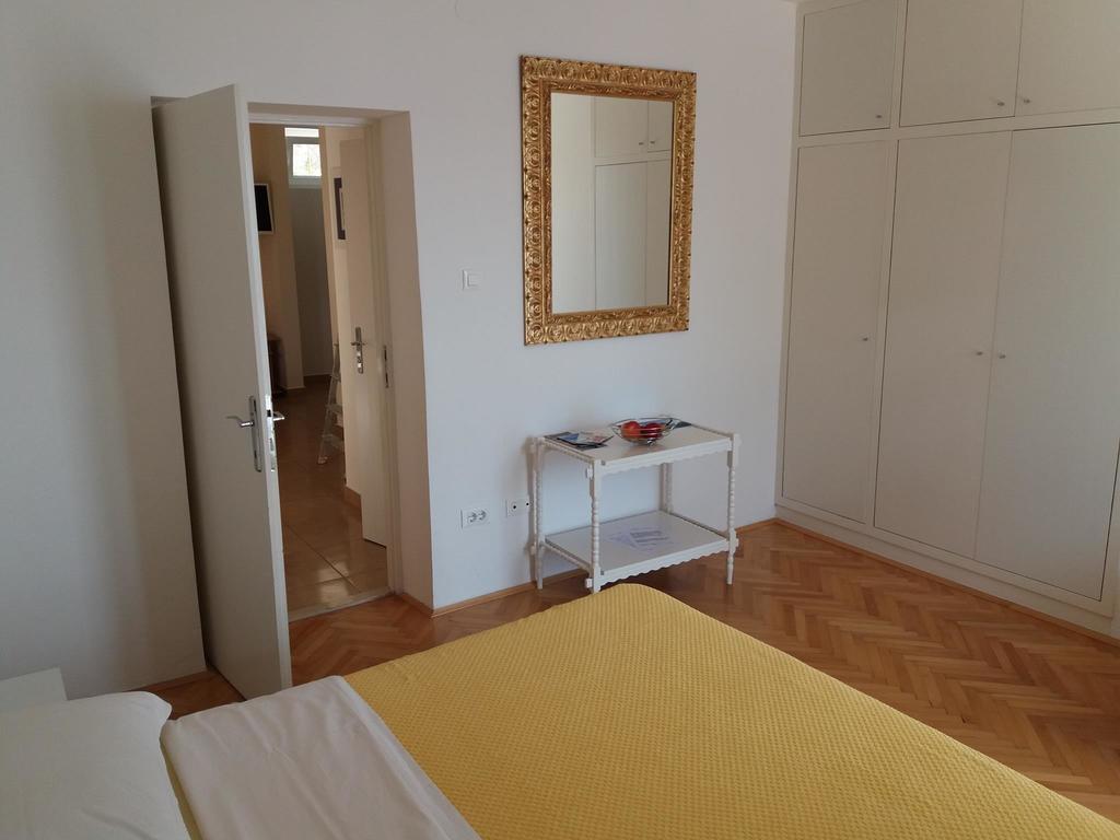 Apartments Jakovic Brela Luaran gambar