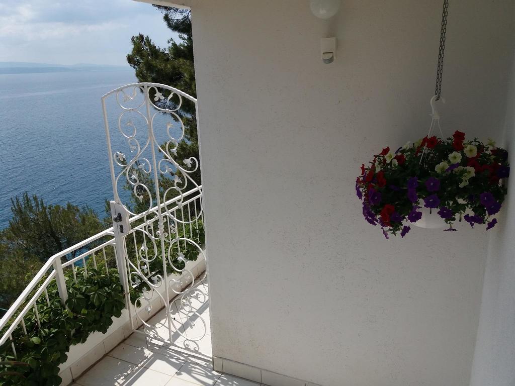 Apartments Jakovic Brela Luaran gambar