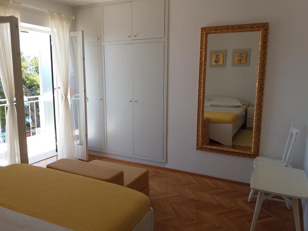 Apartments Jakovic Brela Luaran gambar