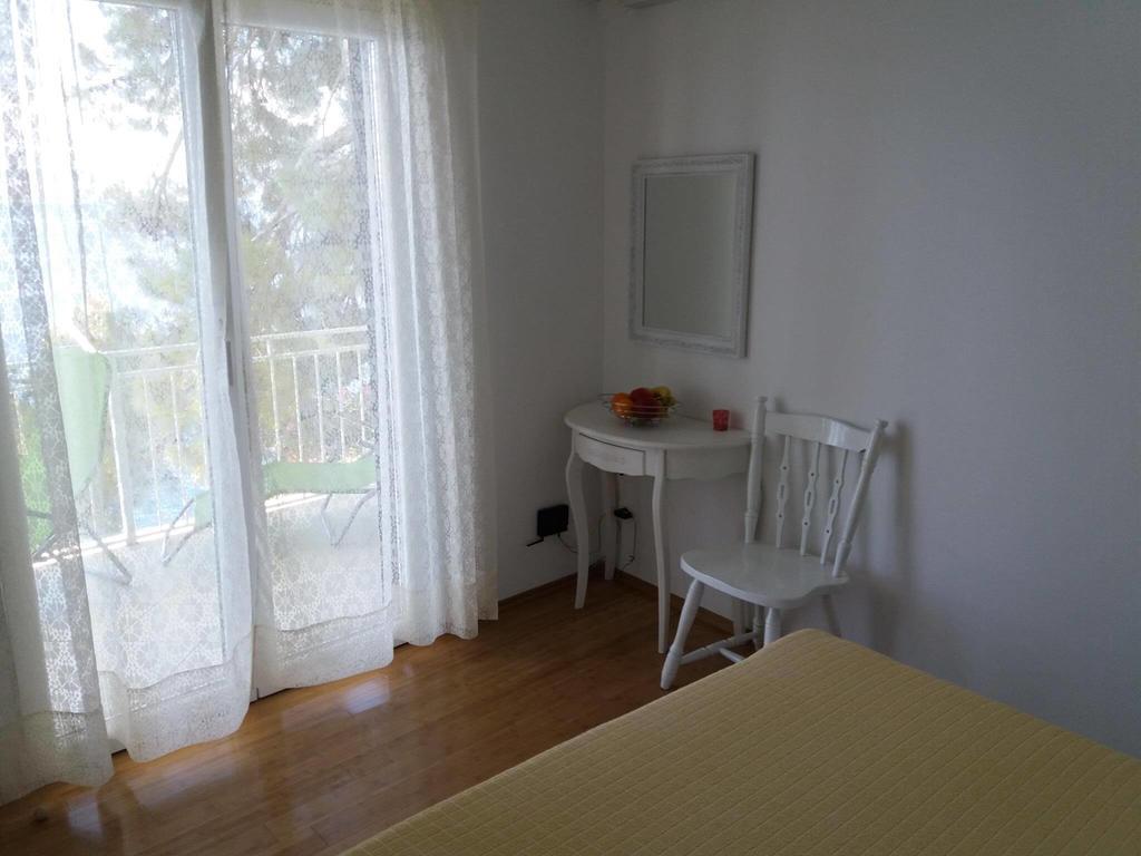 Apartments Jakovic Brela Luaran gambar